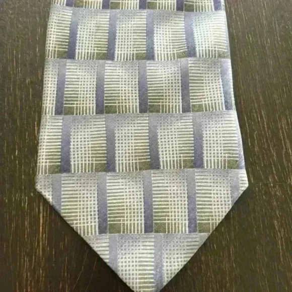 Bill Blass tie - Picture 1 of 3